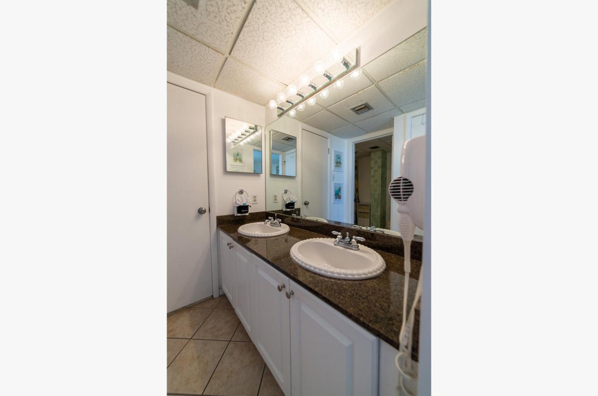 Edgewater W608 'sea Forever'